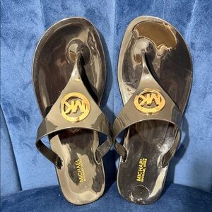 Michael Kors Glossy Black Sandals with Gold Emblem Size 9